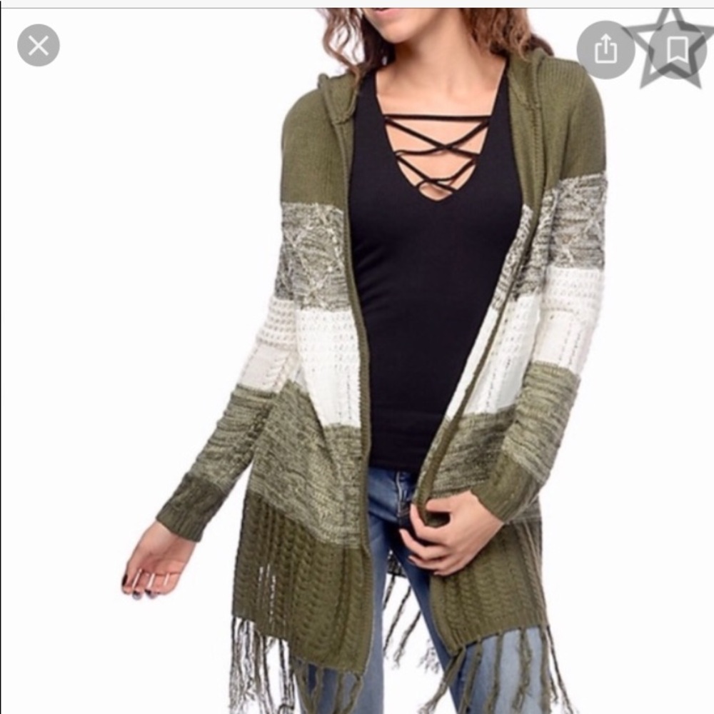 Green & White Almost Famous Cardigan Fringe Small
